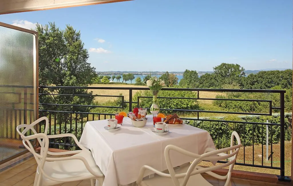 ***  Hotel Holiday Sirmione Italia