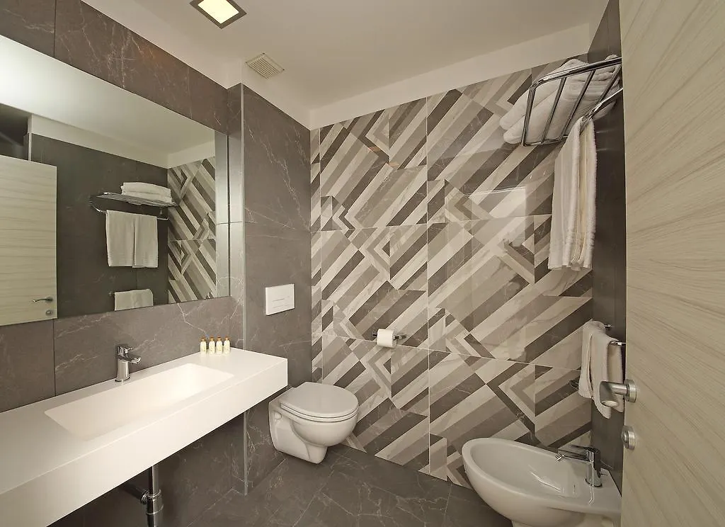 Hotel Holiday Sirmione