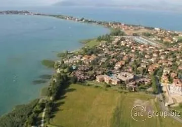 Hotel Holiday Sirmione 3*,  Italia